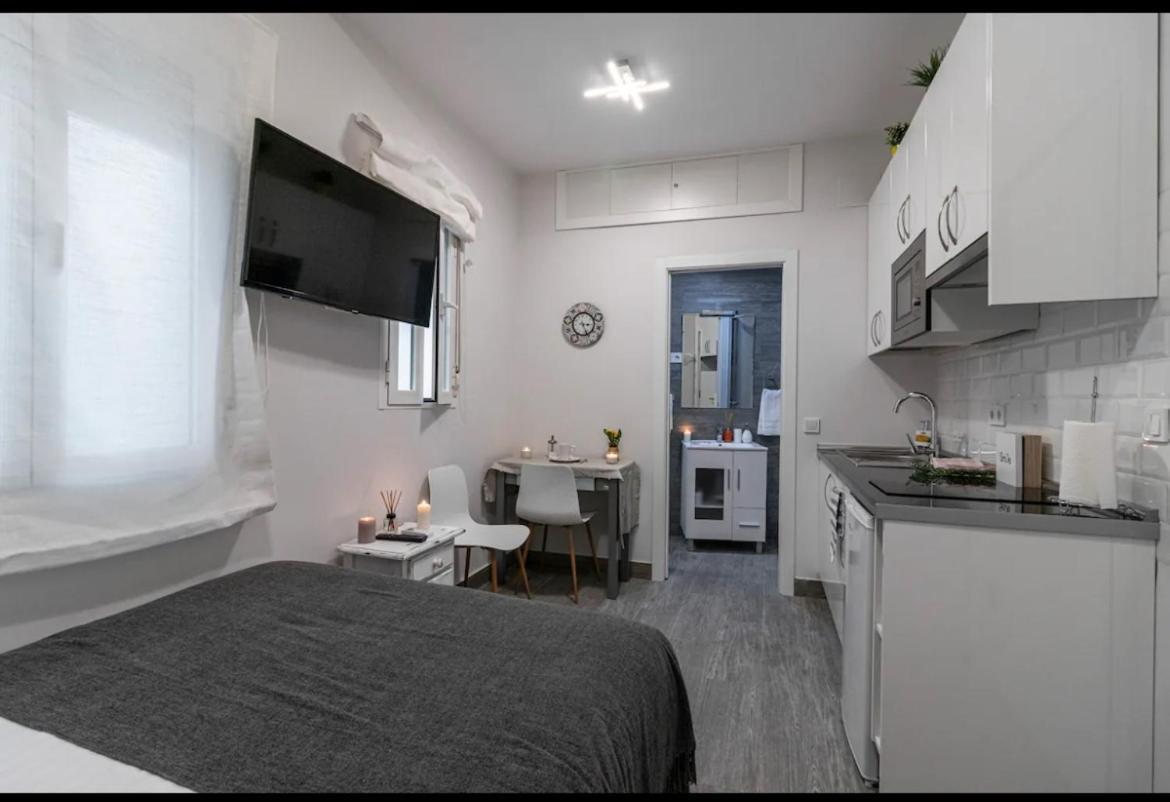 Estudio Plaza Neptuno Madrid Extérieur photo